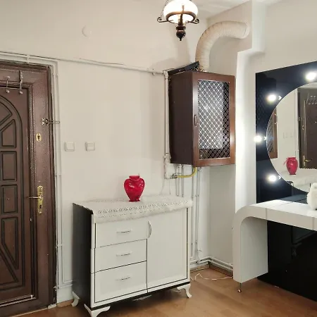 Apartament Historia *